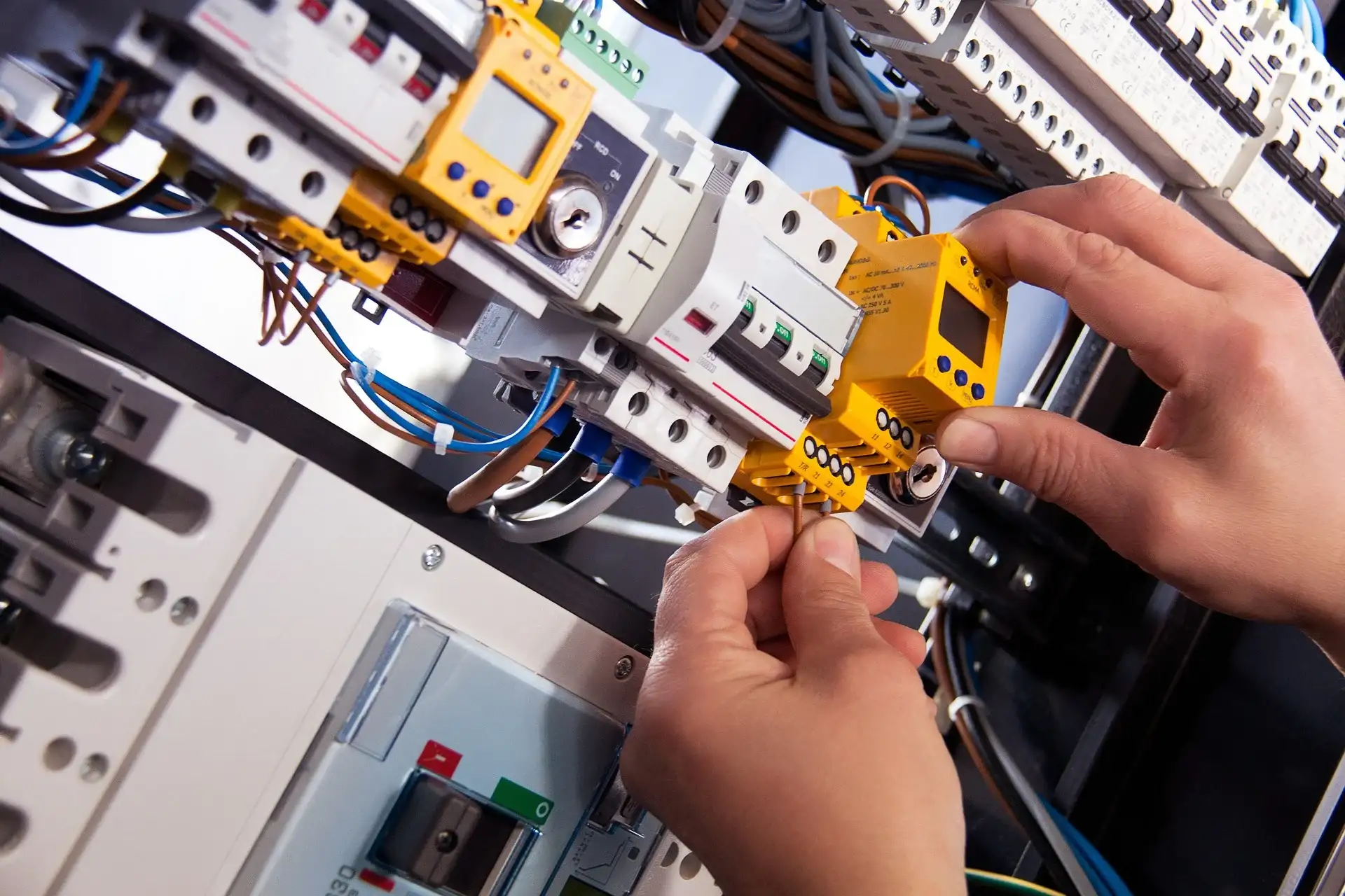 empresa de electricistas asturias